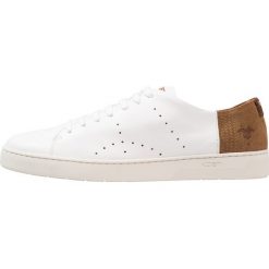 Tenisówki męskie: Kost COSMIQUE Tenisówki i Trampki blanc/cognac