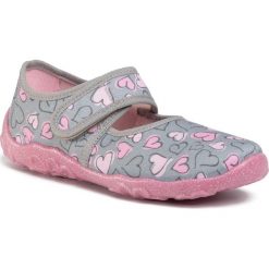 Kapcie SUPERFIT - 1-000283-2000 S Grau. Szare sandały dziewczęce Superfit, z tworzywa sztucznego, bez zapięcia. Za 109,00 zł.