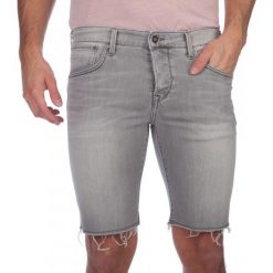 Pepe Jeans Szorty Męskie Chap 33 Szary. Szare spodenki i szorty męskie Pepe Jeans, m, bez wzorów, z jeansu, krótkie. W wyprzedaży za 171,00 zł.