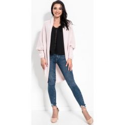 Kardigan narzutka oversize - pudrowy róż, s/m. Różowe swetry damskie na lato, s. Za 129,99 zł.