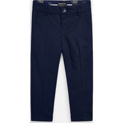 Mayoral - Spodnie dziecięce 92-134 cm. Niebieskie spodnie chłopięce Mayoral, bez wzorów, z elastanu. Za 138,90 zł.