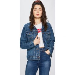 Wrangler - Kurtka. Niebieskie kurtki damskie marki Wrangler, s, bez wzorów, z bawełny, krótkie, bez kaptura. Za 399,90 zł.
