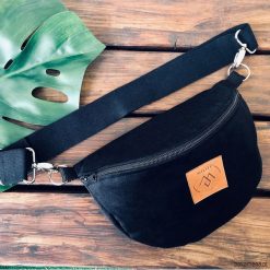 Nerka / torebka Mili Belt Bag L - czarna. Czarne nerki damskie Pakamera, bez wzorów, z tkaniny, bez dodatków. Za 139,00 zł.