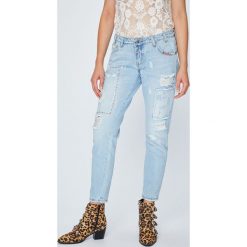 Answear - Jeansy Boho Bandit. Niebieskie jeansy damskie marki ANSWEAR, m. W wyprzedaży za 89,90 zł.