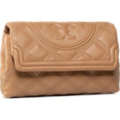 Torebka TORY BURCH - Fleming Soft Clutch 59690 Tiramisu. Pomarańczowe torebki klasyczne damskie Tory Burch, bez wzorów, ze skóry, eleganckie, bez dodatków. Za 1949,00 zł.