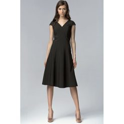 Czarna sukienka midi bez rękawów. Czarne sukienki damskie NIFE, na imprezę, s, bez wzorów, z elastanu, eleganckie, bez kołnierzyka, bez rękawów, midi, rozkloszowane. Za 179,00 zł.
