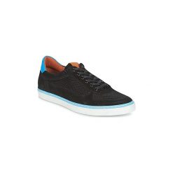 Buty Pataugas PHIL-NOIR. Czarne trampki męskie marki Pataugas, bez wzorów, bez zapięcia. Za 455,20 zł.