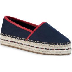 Espadryle TOMMY HILFIGER - Basic Sporty Flatform Espadrille FW0FW04879 Sport Navy DB9. Niebieskie espadryle damskie TOMMY HILFIGER, na co dzień, bez wzorów, ze skóry, sportowe, bez obcasa, na płaskiej podeszwie, bez zapięcia. W wyprzedaży za 179,00 zł.