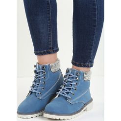 Granatowe Traperki Riverdale. Szare buty zimowe damskie Born2be, z materiału, z okrągłym noskiem, na niskim obcasie. Za 99,99 zł.