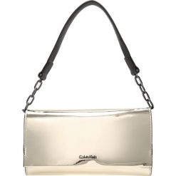 Kopertówki damskie: Calvin Klein INSTANT METALIC Kopertówka gold