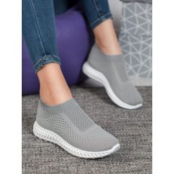 AŻurowe buty sportowe. Buty sportowe damskie GOODIN, bez wzorów, sportowe. Za 89,00 zł.