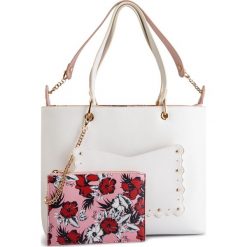 Torebka LIU JO - M Tote N19225 E0061 Off White 01065. Białe torebki klasyczne damskie marki Liu Jo, bez wzorów, ze skóry ekologicznej, klasyczne, bez dodatków. Za 799,00 zł.