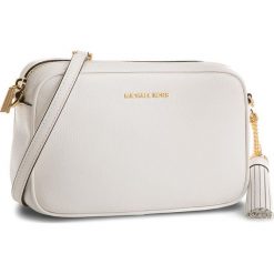 Torebka MICHAEL MICHAEL KORS - Crossbodies 32F7GGNM8L Optic White. Białe torebki klasyczne damskie marki MICHAEL Michael Kors, bez wzorów, ze skóry, eleganckie, bez dodatków. Za 849,00 zł.