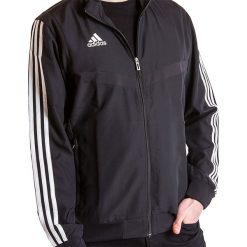 ADIDAS TIRO 19 PRESENTATION JACKET > DJ2591. Bluzy męskie Adidas, xs, bez wzorów, z poliesteru, street, bez kołnierzyka, bez rękawów, długie, bez kaptura. W wyprzedaży za 159,99 zł.