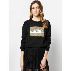 Bluza Trussardi Jeans 56F00086. Czarne bluzy damskie Trussardi Jeans, xxs, bez wzorów, z bawełny, bez rękawów, bez kaptura. W wyprzedaży za 299,00 zł.