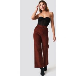 NA-KD Lingerie Top Mesh Corset - Black. Czarne topy damskie marki NA-KD Lingerie, bez wzorów, z materiału, bez kołnierzyka. Za 100,95 zł.