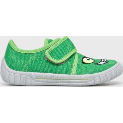 Superfit - Tenisówki dziecięce. Szare trampki chłopięce Superfit, bez wzorów, z materiału, z okrągłym noskiem, bez zapięcia. W wyprzedaży za 99,90 zł.