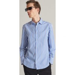 Koszula comfort fit w paski - Niebieski. Niebieskie koszule męskie marki Reserved, m, w paski, bez kołnierzyka, bez rękawów. Za 119,99 zł.