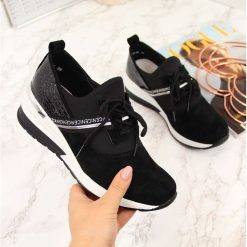 Sneakersy skórzane damskie na koturnie czarne Filippo. Czarne półbuty damskie FILIPPO. Za 149,99 zł.