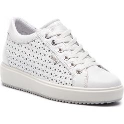 Sneakersy IGI&CO - 3154711 Bianco. Białe półbuty damskie marki IGI&CO, z aplikacjami, ze skóry, bez obcasa, na koturnie, bez zapięcia. Za 419,00 zł.