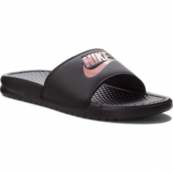 Klapki NIKE - Benassi Jdi 343881 007 Black/Rose Gold. Czarne chodaki damskie Nike, z materiału. Za 109,00 zł.