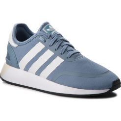Buty adidas - N-5923 W B37983 Rawgre/Ftwwht/Cblack. Niebieskie półbuty damskie Adidas, bez wzorów, ze skóry, sportowe. W wyprzedaży za 269,00 zł.