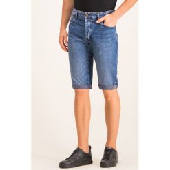 Szorty jeansowe G-Star Raw D10059-9657-A599. Niebieskie spodenki i szorty męskie G-Star RAW, m, bez wzorów, z bawełny, retro. W wyprzedaży za 329,00 zł.