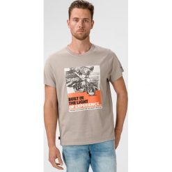 Pepe Jeans Norton Koszulka Szary. Szare podkoszulki męskie Pepe Jeans, xl, z nadrukiem, z bawełny, z krótkim rękawem. Za 175,95 zł.