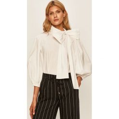 Red Valentino - Bluzka. Białe bluzki damskie Red Valentino, bez wzorów, z elastanu, eleganckie, bez kołnierzyka, bez rękawów. Za 1199,00 zł.