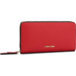 Portfele damskie: Duży Portfel Damski CALVIN KLEIN BLACK LABEL – Step Up Large Ziparo K60K604307 627