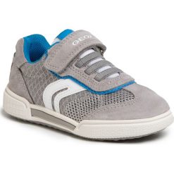 Sneakersy GEOX - J Poseido B. D J02BCD 01422 C1295 M Grey/Sky. Szare trampki chłopięce Geox, bez wzorów, ze skóry, na rzepy. W wyprzedaży za 179,00 zł.
