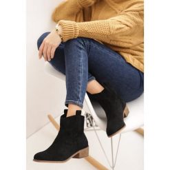 Czarne Botki Coftra. Czarne botki damskie Renee, klasyczne, z okrągłym noskiem, na niskim obcasie, na obcasie, z paskami. Za 159,99 zł.