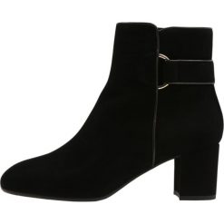Botki damskie: LK Bennett ABI Botki black