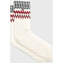 Tommy Hilfiger - Skarpety. Białe skarpetki męskie marki TOMMY HILFIGER, z bawełny. W wyprzedaży za 19,90 zł.