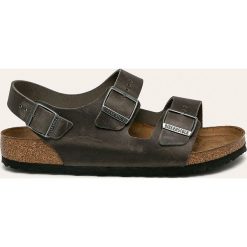 Birkenstock - Sandały skórzane Milano. Zielone kapcie męskie Birkenstock, ze skóry, na klamry. W wyprzedaży za 329,90 zł.