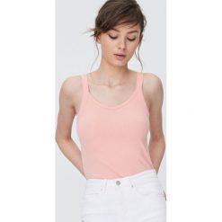 Gładki top basic - Pomarańczowy. Pomarańczowe topy damskie Sinsay, s, bez wzorów, bez kołnierzyka. Za 14,99 zł.