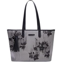 L'Atelier du Sac torebka Marlene 9067 czarna z pashmina. Czarne torebki klasyczne damskie L'Atelier du Sac, bez wzorów, bez dodatków. Za 389,00 zł.