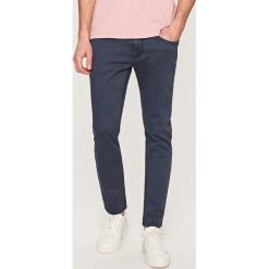 Rurki męskie: Denimowe spodnie slim fit – Szary
