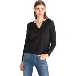 Vero Moda Kathrine Koszulka Czarny. Czarne koszulki damskie Vero Moda, xs, bez wzorów, z bawełny, bez kołnierzyka. Za 97,95 zł.