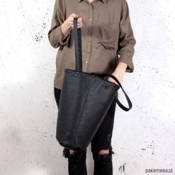 Shopper bag damskie: Shopper XL torba czarna z teksturą na zamek