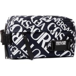 Kosmetyczka VERSACE JEANS COUTURE - E1YVBB58 71505 239. Niebieskie kosmetyczki męskie Versace Jeans Couture, bez wzorów, z jeansu. Za 419,00 zł.