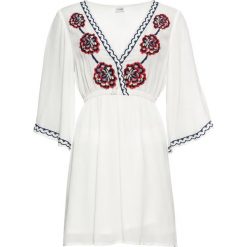 Sukienka z haftem bonprix biel wełny. Sukienki damskie bonprix. Za 109,99 zł.