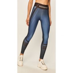 LaBellaMafia - Legginsy. Niebieskie spodnie damskie LABELLAMAFIA, m, z nadrukiem, z tkaniny. W wyprzedaży za 189,90 zł.