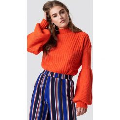 Trendyol Sweter z bufiastym rękawem - Orange. Pomarańczowe swetry klasyczne damskie Trendyol, z dzianiny. Za 80,95 zł.