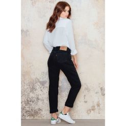 Boyfriendy damskie: NA-KD Vintage Jeansy Vintage 501 Levis - Black