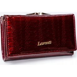 Skórzany portfel damski lorenti skóra naturalna 55020-sn red. Czerwone portfele damskie LORENTI, bez wzorów, ze skóry. Za 88,90 zł.