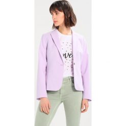 Banana Republic CLASSIC WASHABLE Żakiet powder purple. Fioletowe kurtki damskie Banana Republic, bez wzorów, z bawełny. W wyprzedaży za 479,40 zł.