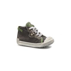 Buty Dziecko GBB RONALD. Szare trampki chłopięce marki GBB, bez wzorów, bez zapięcia. Za 351,20 zł.