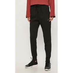 Adidas Performance - Spodnie. Czarne spodnie damskie adidas Performance, s, z bawełny. Za 229,90 zł.