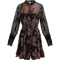 Free People FAKE PRETEND MINI Sukienka letnia black combo. Czarne sukienki damskie marki Free People, na lato, bez wzorów, z wiskozy, bez kołnierzyka, bez rękawów, mini. W wyprzedaży za 431,20 zł.